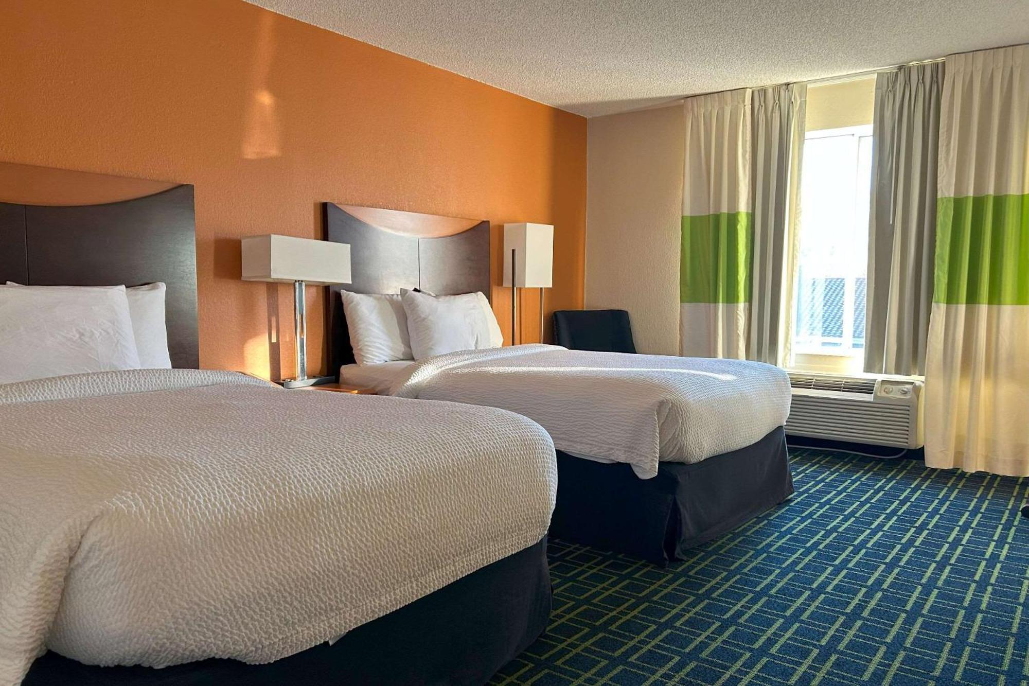 Country Inn & Suites By Radisson, Fayetteville I-95, Nc מראה חיצוני תמונה