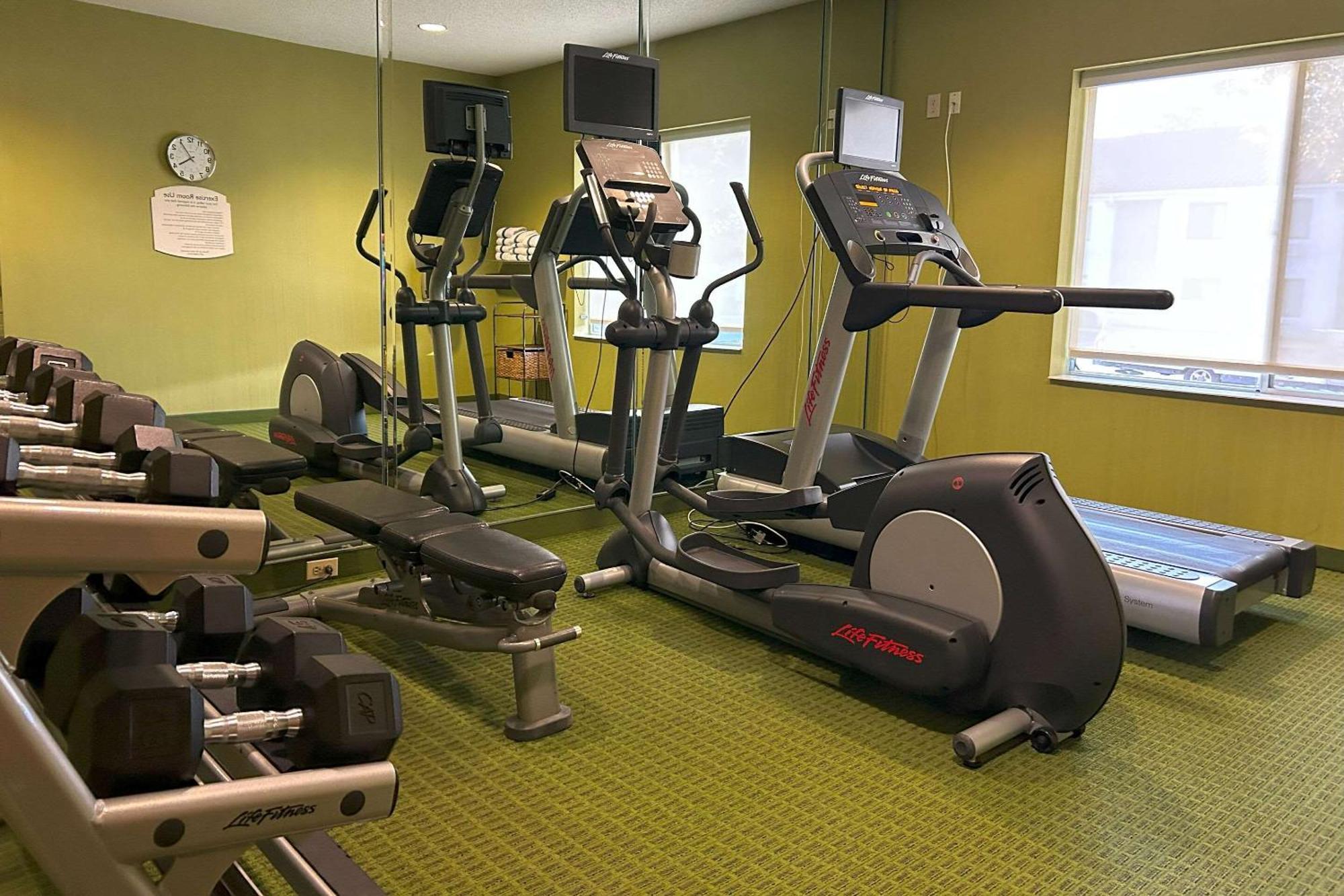Country Inn & Suites By Radisson, Fayetteville I-95, Nc מראה חיצוני תמונה