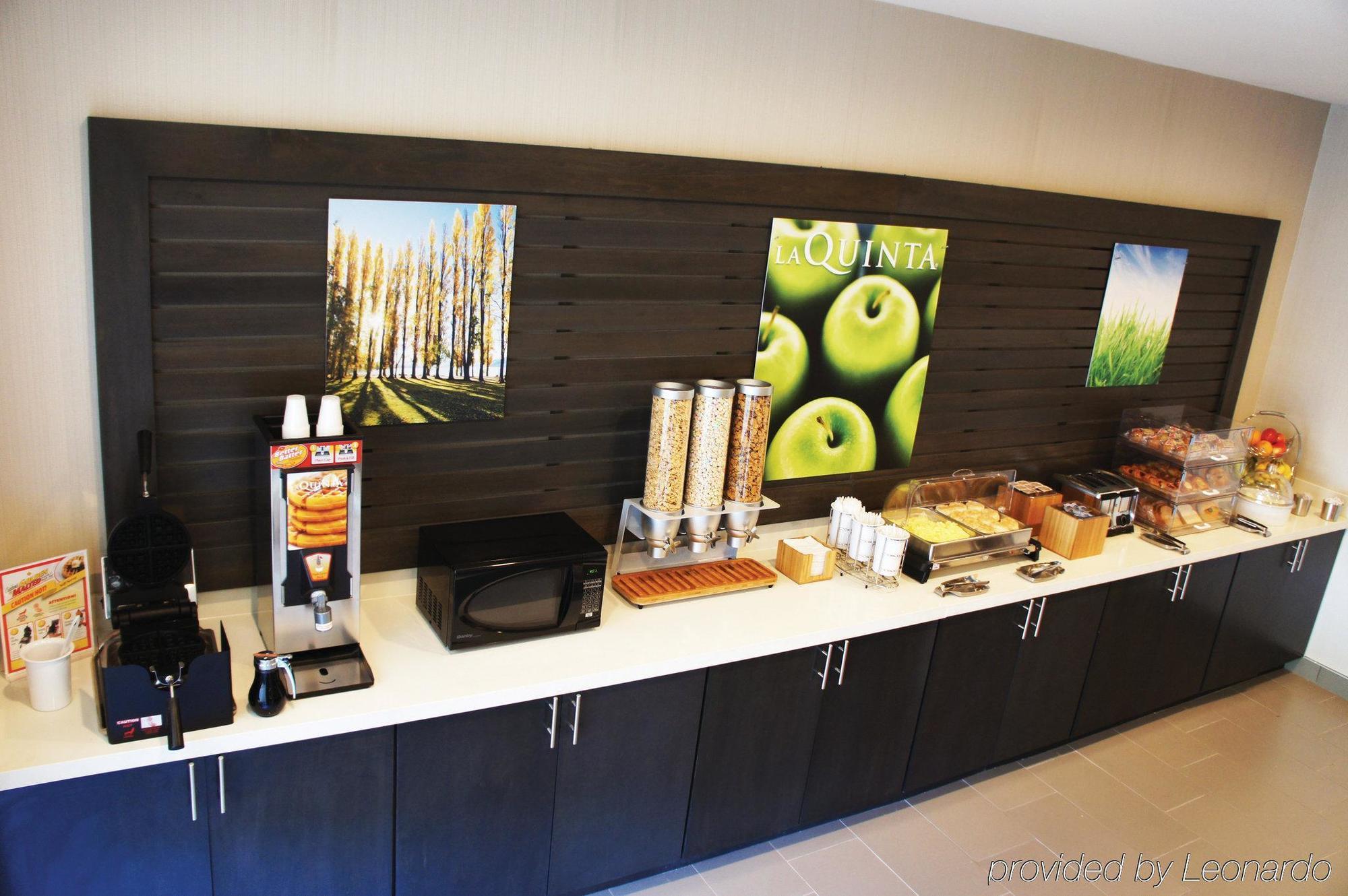 Country Inn & Suites By Radisson, Fayetteville I-95, Nc מראה חיצוני תמונה